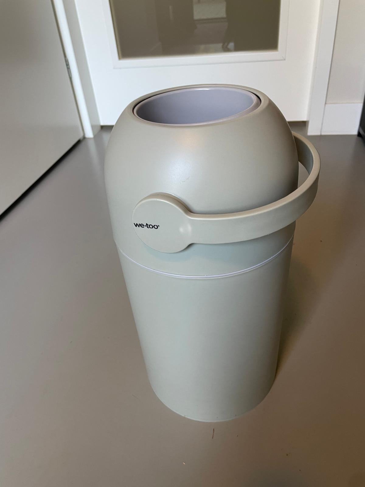 We-Too luieremmer, Ophalen, Zo goed als nieuw, Luieremmer