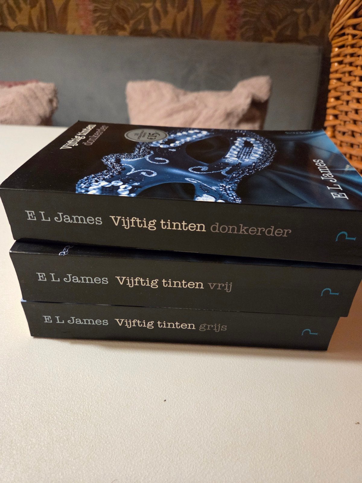 Boekenserie Vijftig tinten grijs - E.L. James (3 boeken), Boeken, Ophalen of Verzenden, Gelezen, E.L. James