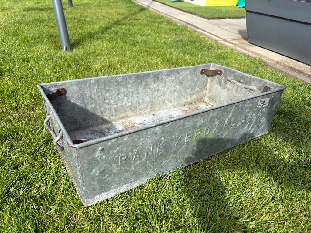 Industriele metalen lade, Gebruikt, Minder dan 30 cm, Minder dan 60 cm, Ophalen of Verzenden