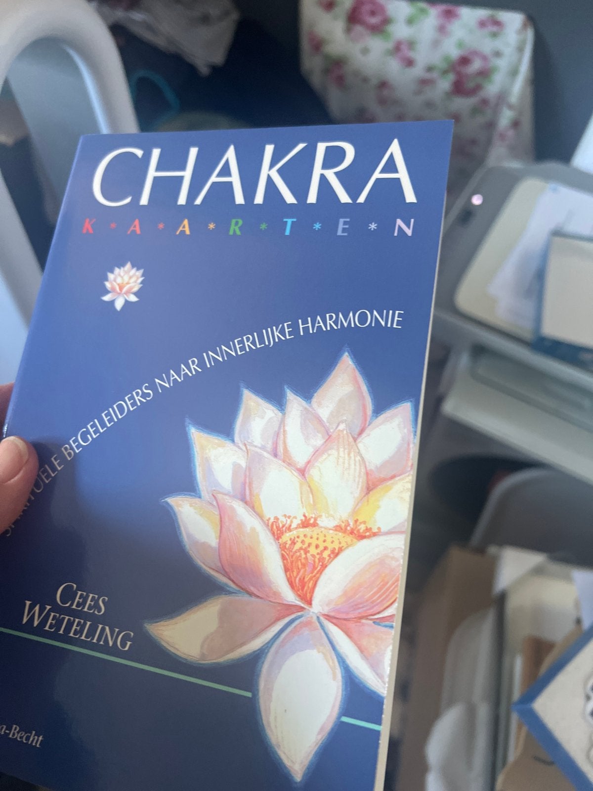Chakra Kaarten: Spirituele Begeleiders naar Innerlijke Harmo, Boeken, Ophalen of Verzenden, Zo goed als nieuw, Spiritualiteit algemeen