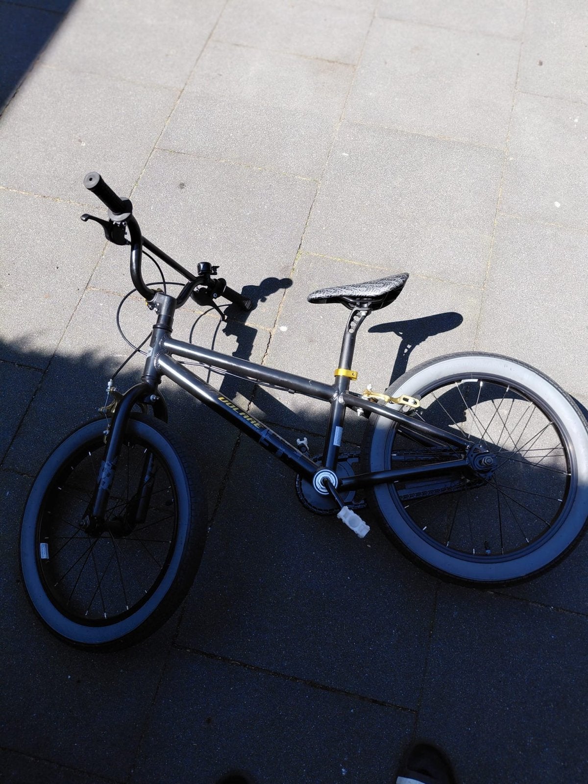 2 nette fietsen: BMX (18 inch) en kinderfiets (20 inch), Fietsen en Brommers, Fietsen | Crossfietsen en BMX, Ophalen, Staal, Velgrem