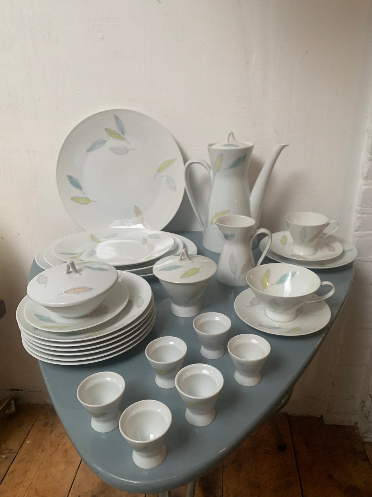 12 persoons Rosenthal koffie/thee servies, Raymond Loewy, Ophalen of Verzenden, Zo goed als nieuw, Porselein, Overige stijlen