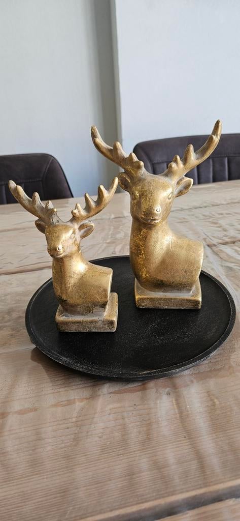Landelijk wonen 2 gouden  hertjes borst beelden, Ophalen of Verzenden, Zo goed als nieuw, Goud, Landelijk