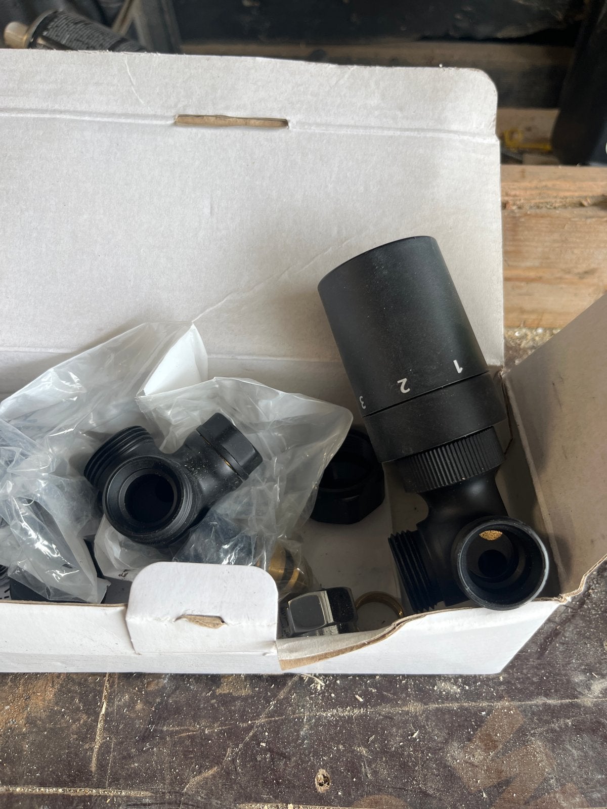 Thermostaatkraan voor radiator, nieuw in doos, Ophalen, Nieuw, Thermostaat