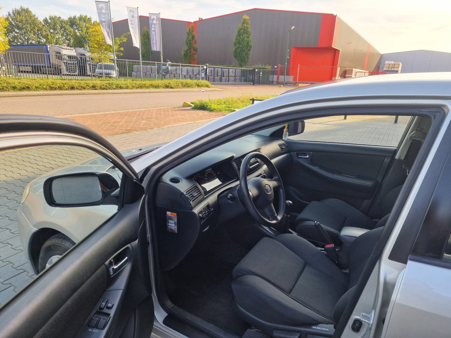 Foto 8 van Toyota Corolla 1.6 VVT-i Linea Terra AIRCO IJSKOUD 2 X SLEUT