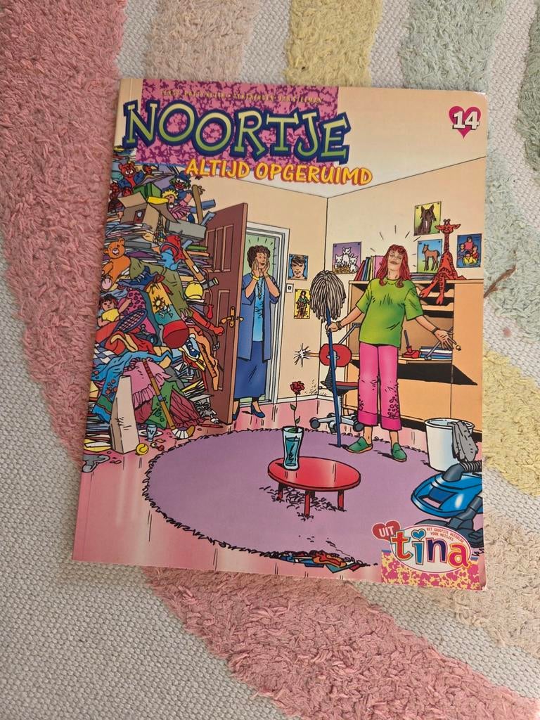 Noortje tijdschrift "Altijd opgeruimd" Tina
In goede staat, Boeken, Eén stripboek, Ophalen of Verzenden, Zo goed als nieuw