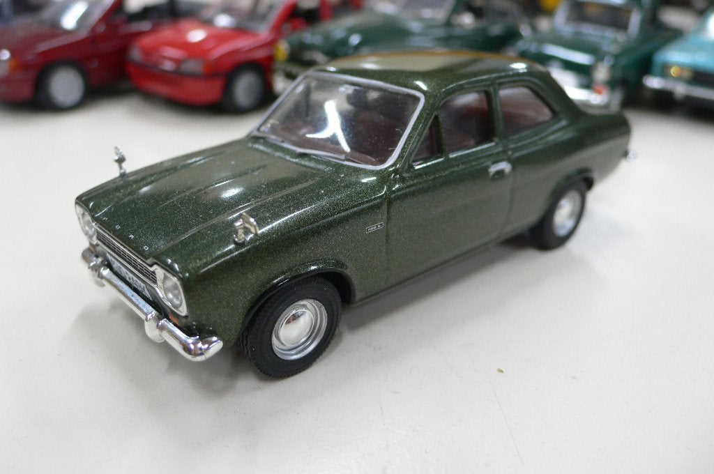 ford escort vanguards- 1/43 - engelse uitoering-, Verzenden, Nieuw, Auto, Overige merken