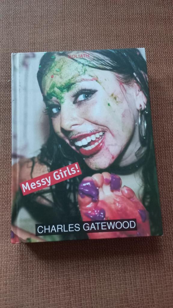 Fotoboek Messy Girls - Charles Gatewood, Ophalen of Verzenden, Charles Gatewood, Gelezen, Fotografen