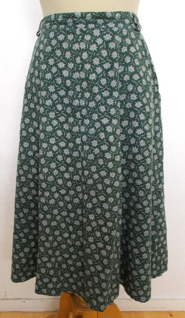 Trachten/folklore maxi edelweis print rok van Meico! 40, Kleding | Dames, Maat 38/40 (M), Verzenden, Zo goed als nieuw, Onder de knie