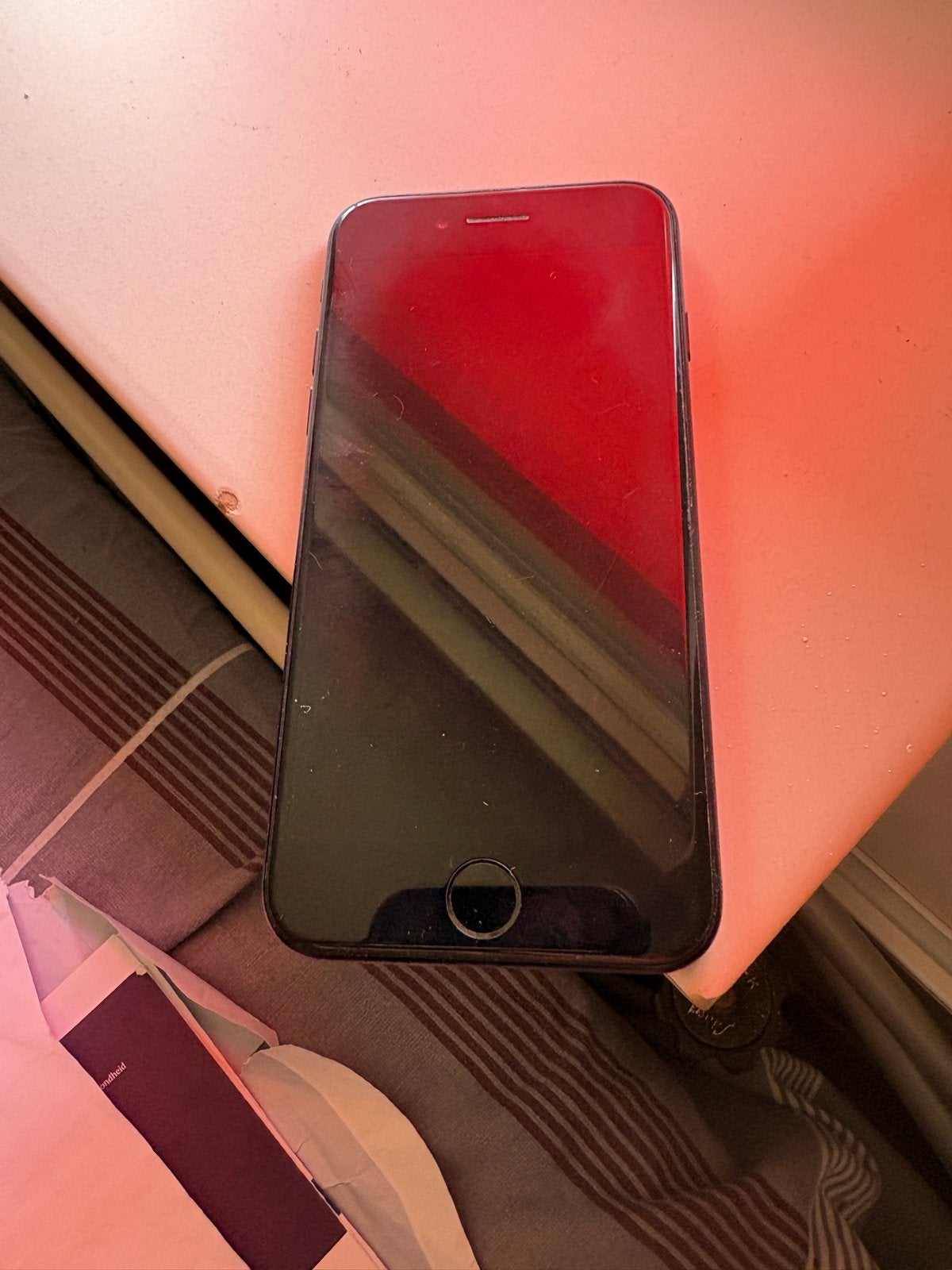iPhone XE Zwart 128, Telecommunicatie, Mobiele telefoons | Apple iPhone, Ophalen, 80 %, Zwart, Zonder simlock