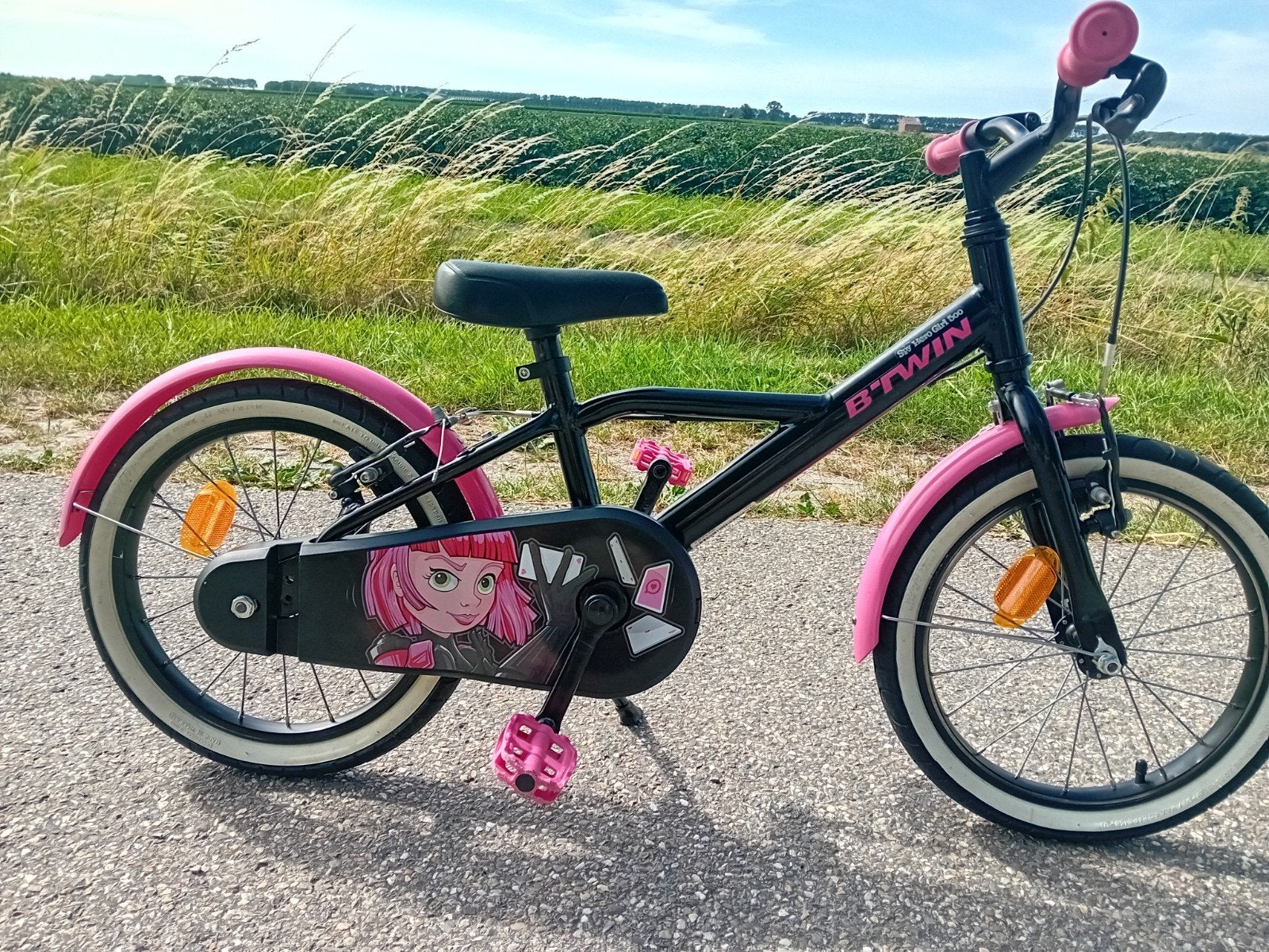 Zgan B'Twin Spy Hero Girl 500 16 inch kinderfiets, Fietsen en Brommers, Fietsen | Meisjes, Ophalen, Zo goed als nieuw, Velgrem