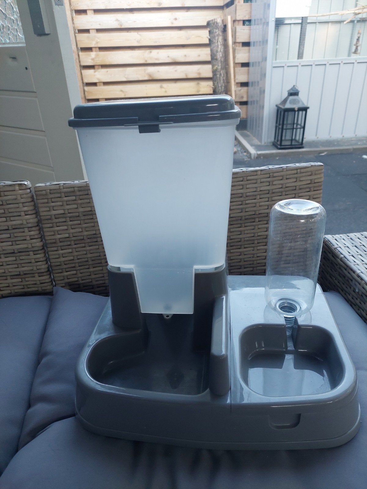 voer silo met drink gedeelte, Ophalen of Verzenden, Zo goed als nieuw