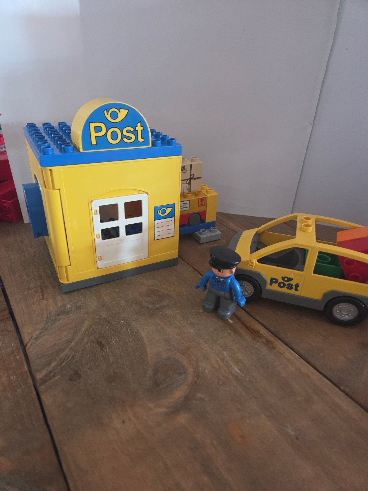 Lego Duplo Postkantoor met postbode en auto, Overige merken, Gebruikt, Aastvej 1, 7190 Billund, Denemarken, Ophalen of Verzenden