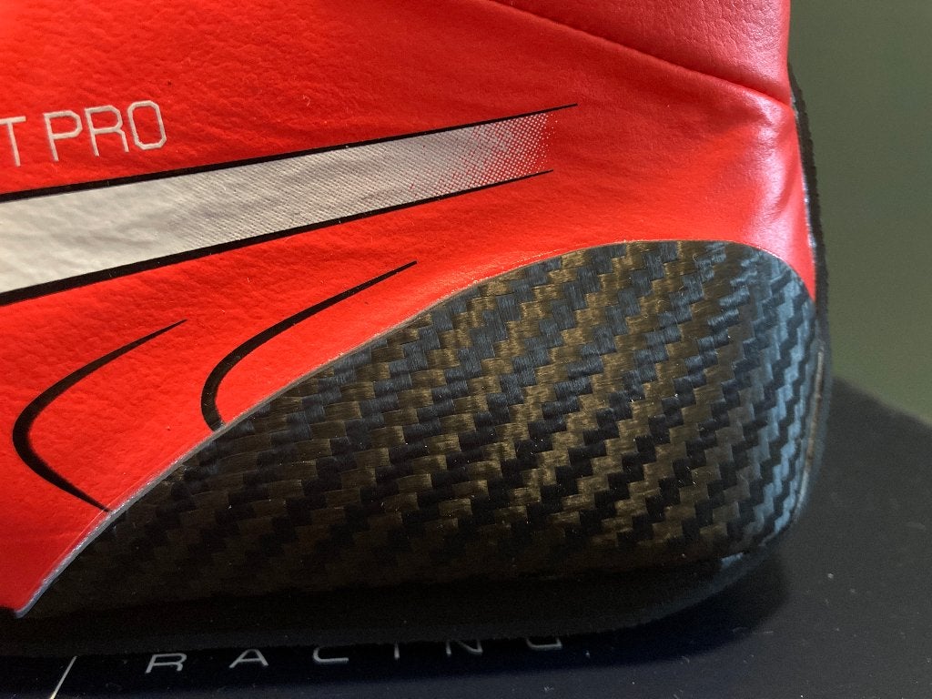 ✅ Max Verstappen 2021 World Champion schoenen Puma Maat 46, Ophalen of Verzenden, Nieuw, Formule 1