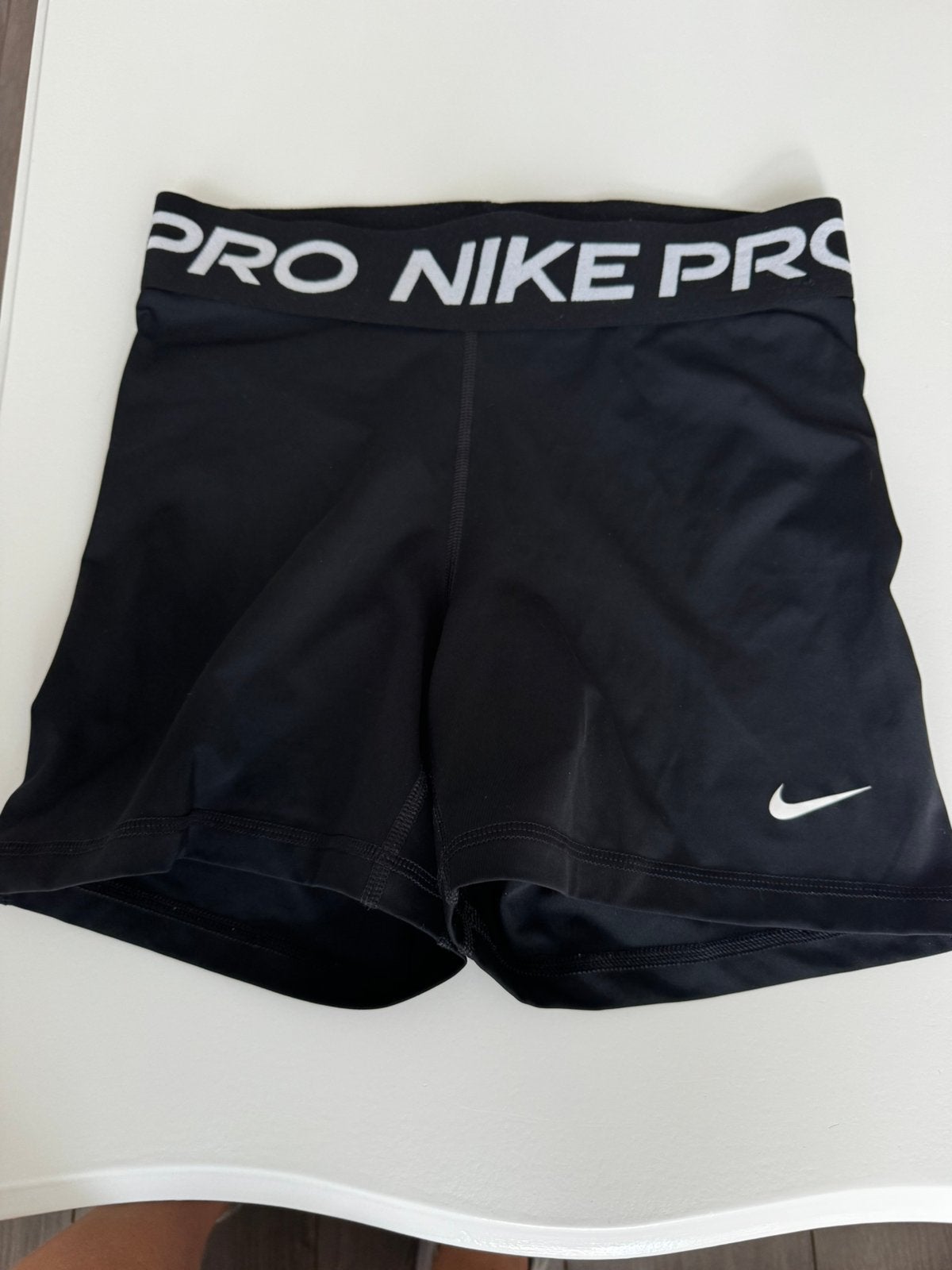 Nike pro broekje maat s, Zwart, Overige typen, Ophalen of Verzenden, Zo goed als nieuw