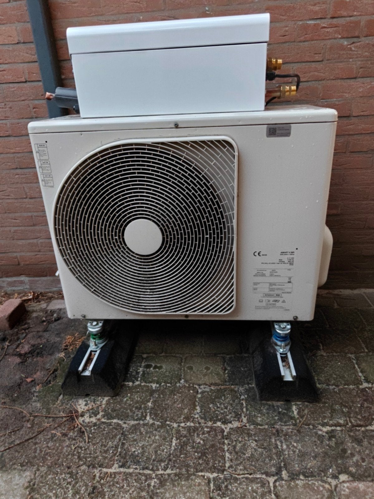 Remeha Elga Ace 6kW Hybride Warmtepomp (2023), Ophalen