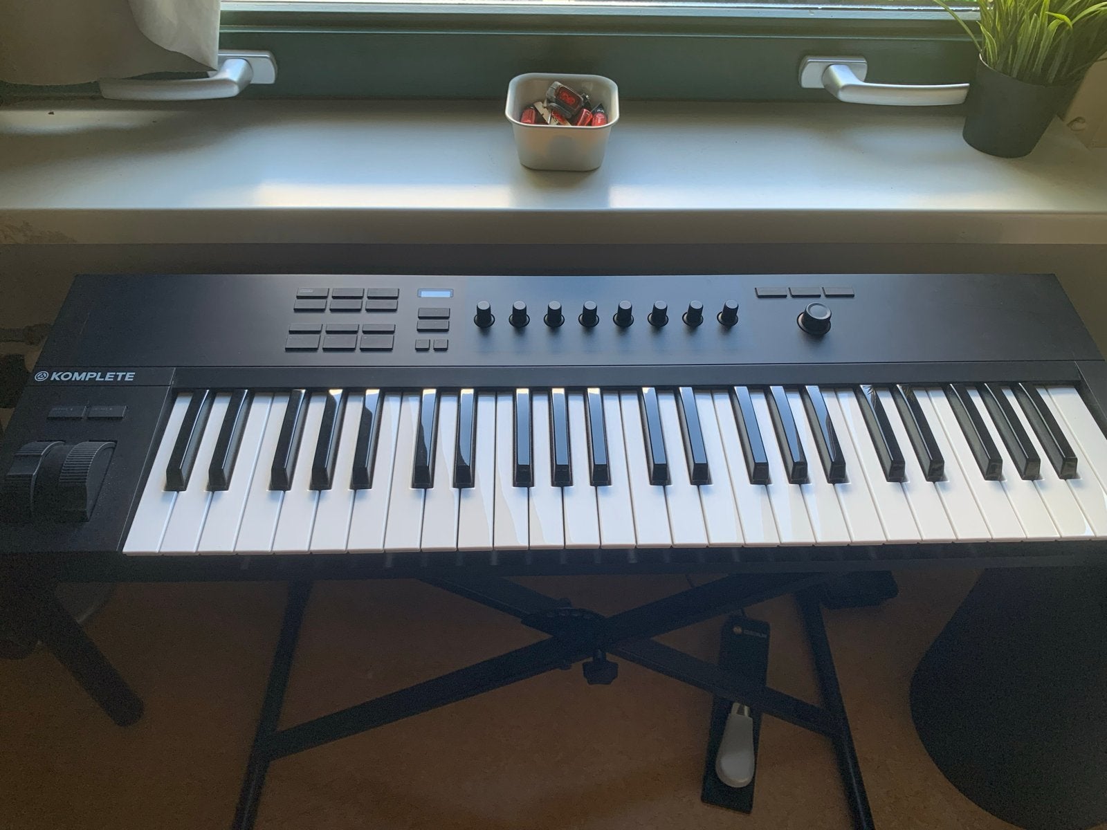 Native Instruments Komplete Kontrol A49 MIDI Keyboard, Ophalen of Verzenden, Zo goed als nieuw, Aanslaggevoelig, 49 toetsen