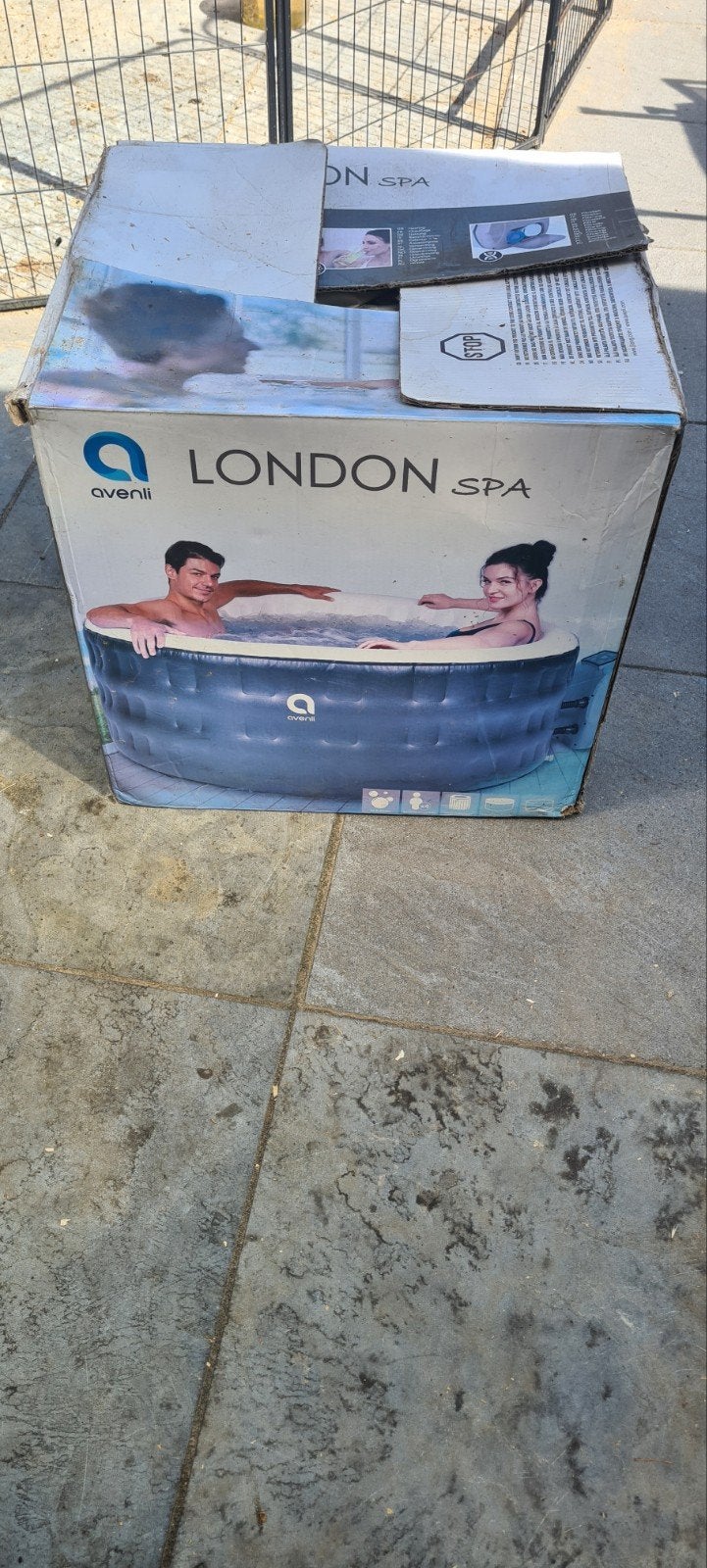 Nieuwe Avenli London Spa Opblaasbare Jacuzzi, Ophalen, Zo goed als nieuw, Pomp, Opblaasbaar