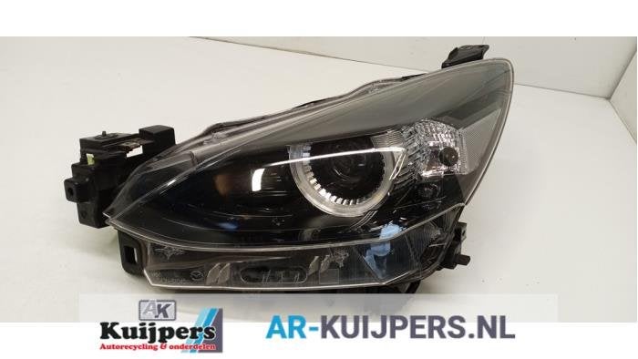 Koplamp links van een Mazda 2, Gebruikt, -, -, Mazda