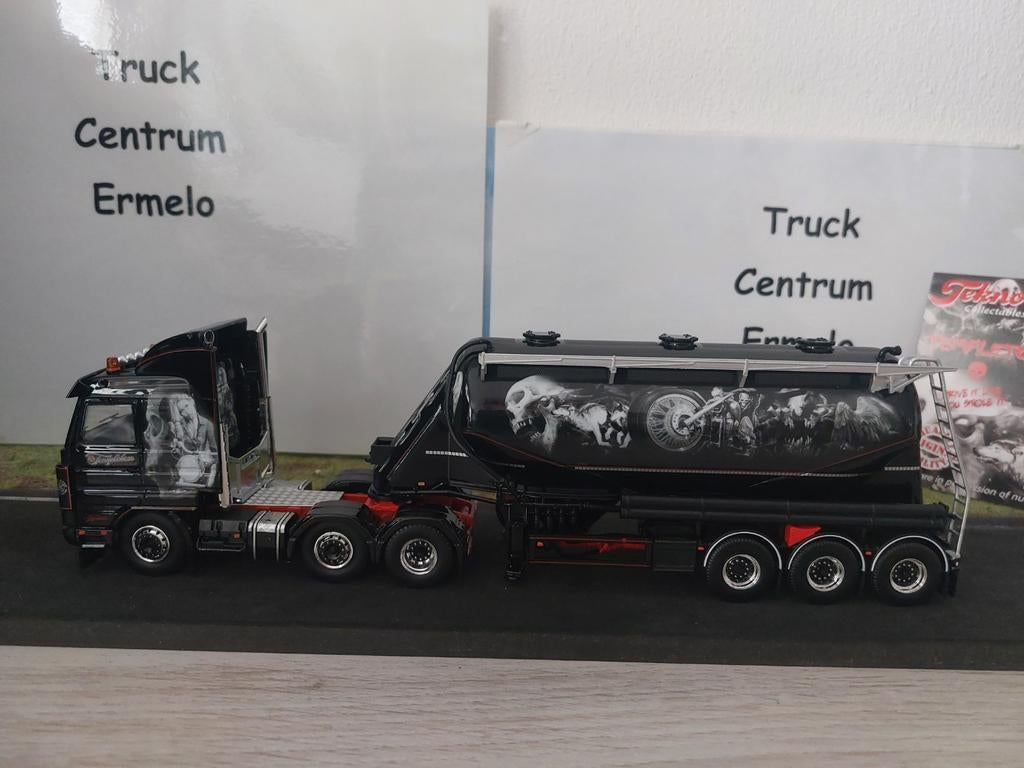 Templeton, John
Scania 3-serie Streamline met 3-assige onder, Hobby en Vrije tijd, Modelauto's | 1:50, Ophalen of Verzenden, Nieuw