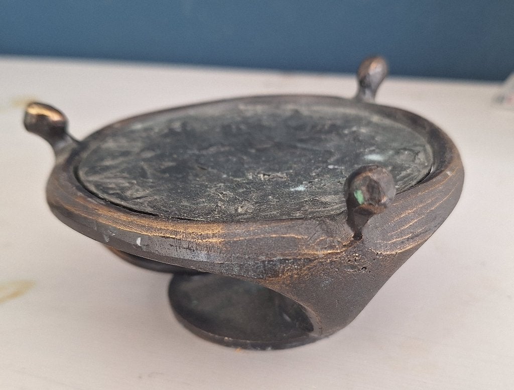 Corry Ammerlaan: bronzen sculptuur Verbondenheid, Groep mensen, Minder dan 20 cm, Ophalen of Verzenden, Brons