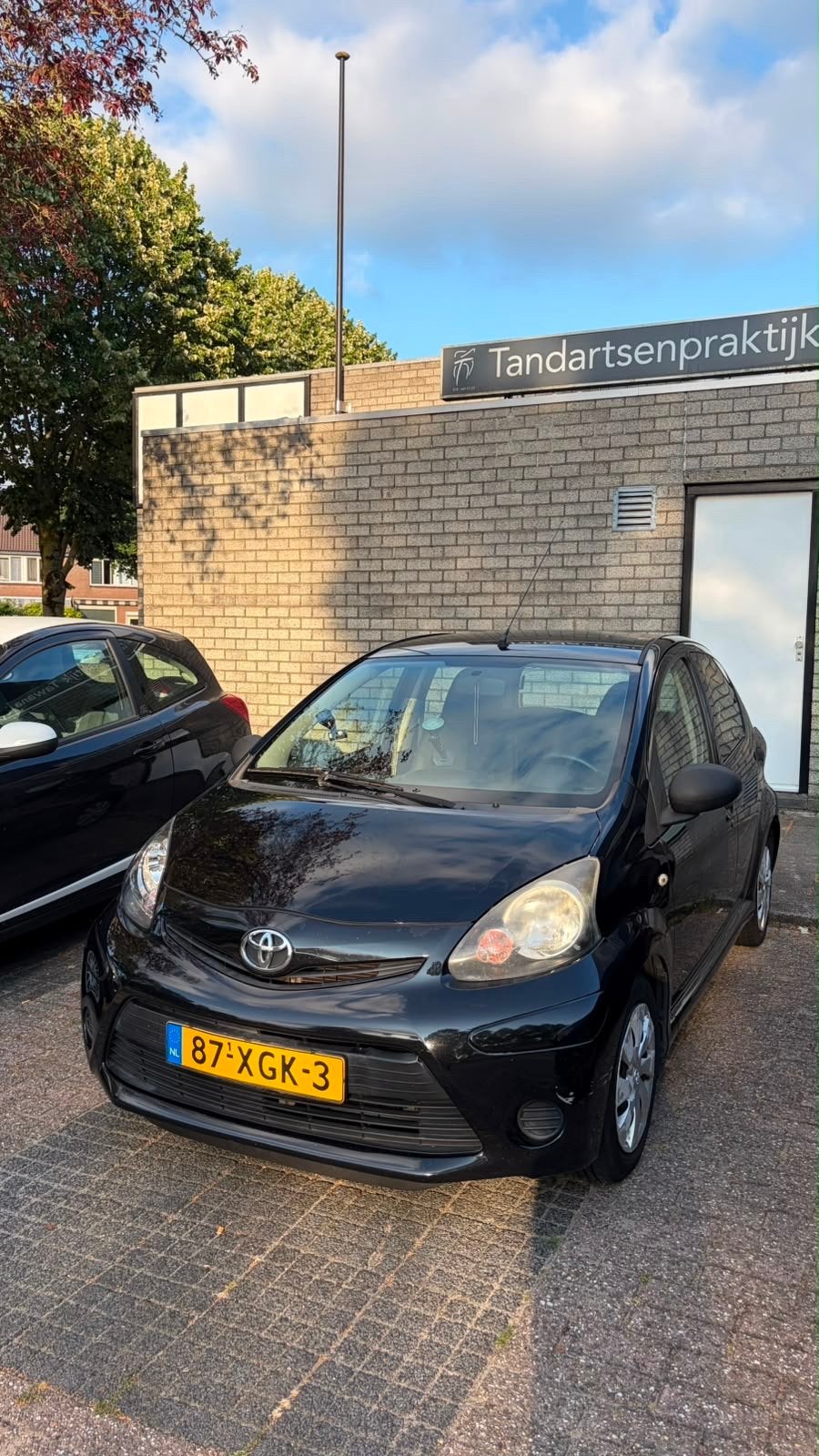 Toyota Aygo 1.0 12V Vvt-i 5DRS 2012 Zwart, Auto's, Voorwielaandrijving, 4 stoelen, Origineel Nederlands, Handgeschakeld
