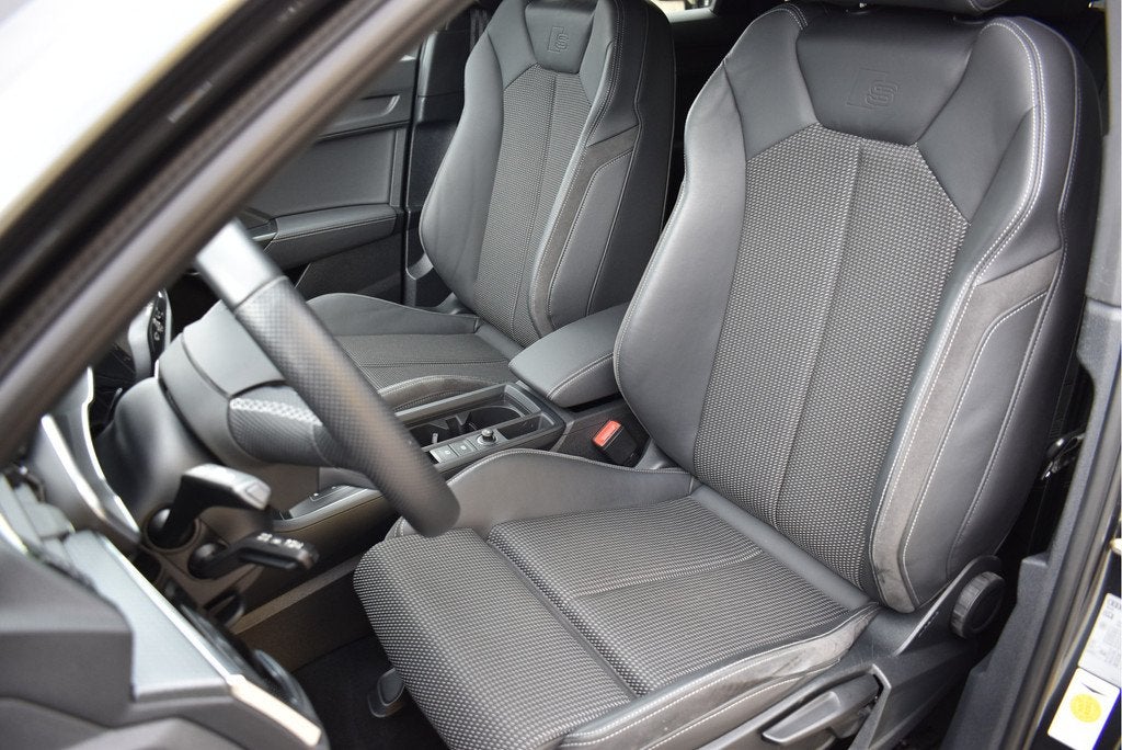 Audi Q3 Sportback 45 TFSI e S-Line Black Ed Navi Leder Camer, Gebruikt, Euro 6, Leder en Stof, 245 pk