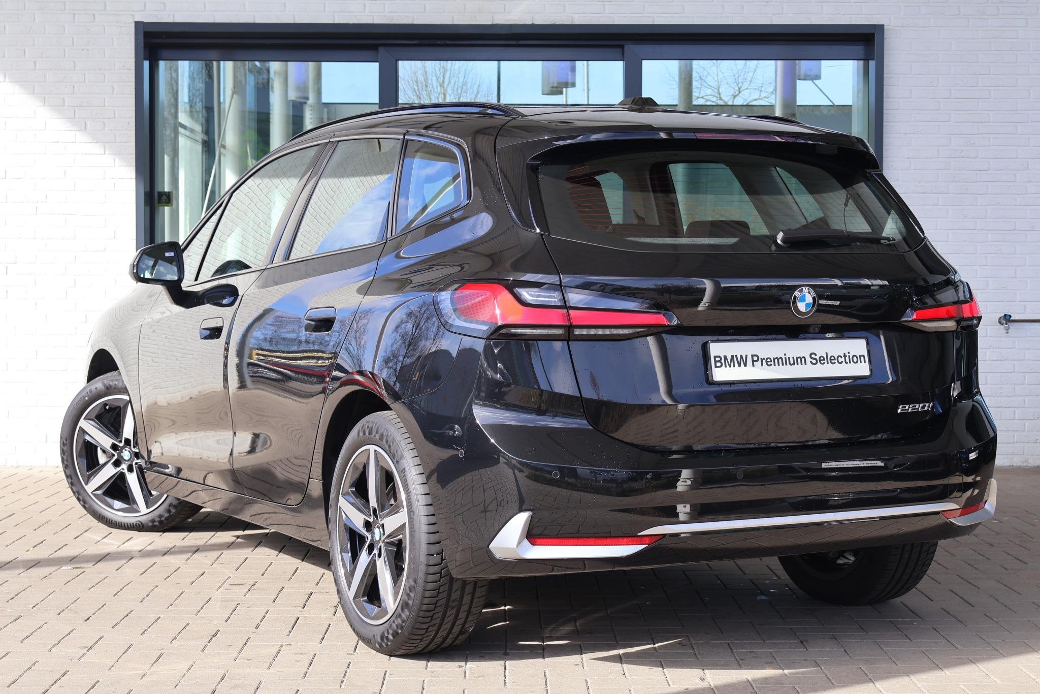 BMW 2 Serie Active Tourer 220i | Sportstoelen | Stoelverwarm, Auto's, Stof, Gebruikt, Euro 6, Met garantie (alle)