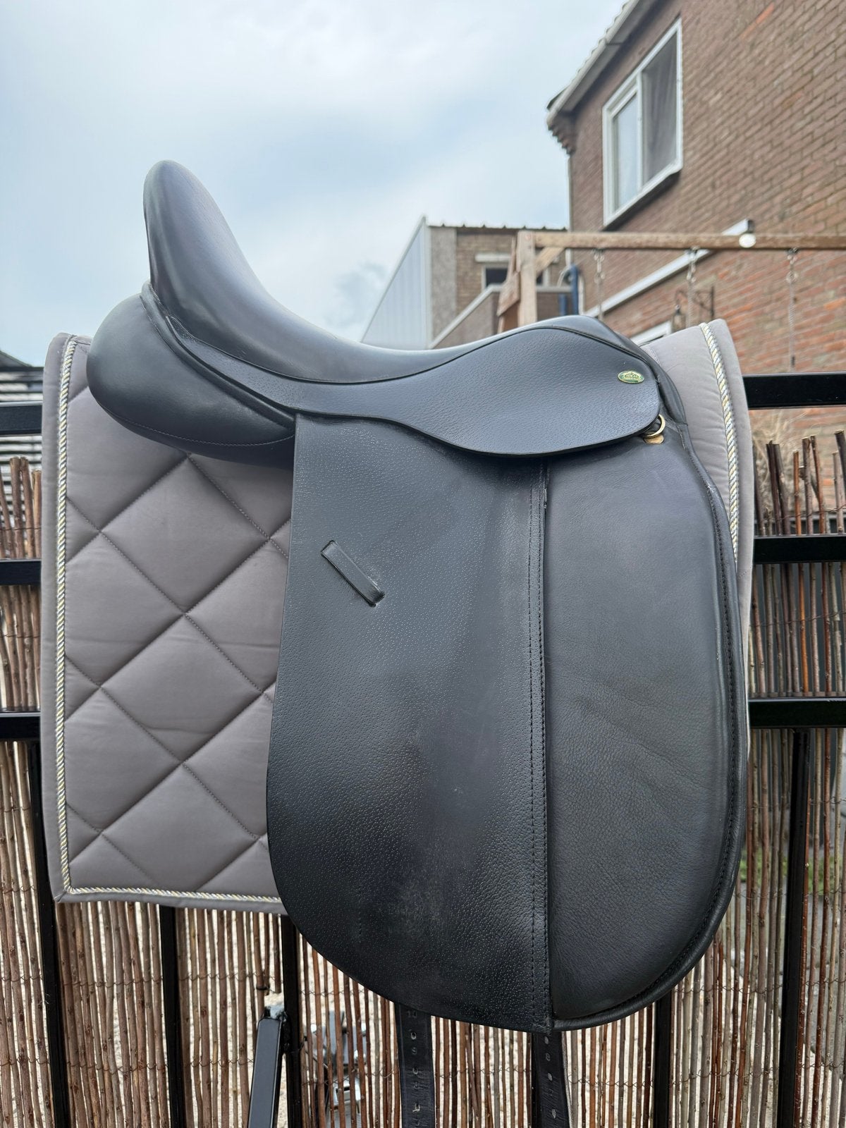 dressuurzadel 18 inch, Dieren en Toebehoren, Ophalen, Gebruikt, Dressuur
