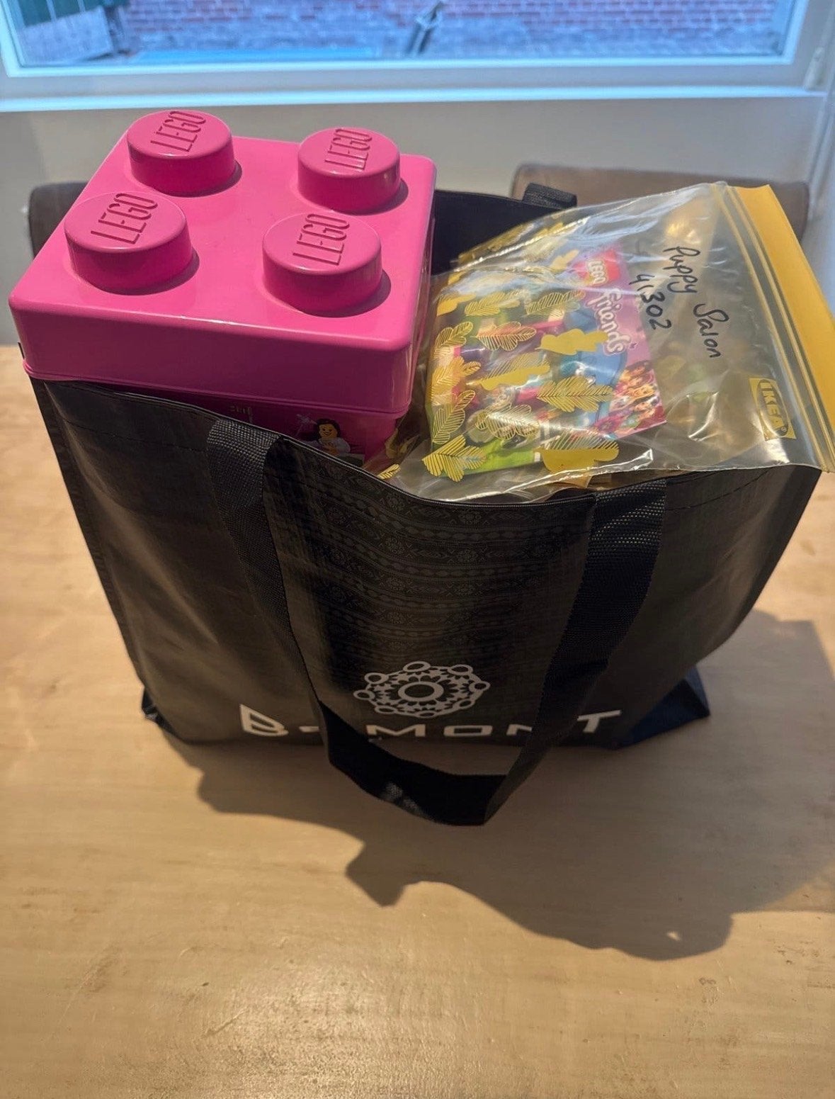 Grote partij LEGO Friends en Juniors met opbergdoos, Ophalen of Verzenden, Gebruikt, Overige merken