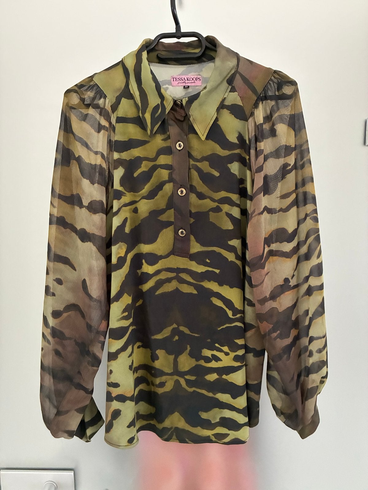 Tessa Koops Blouse  - Maat M, als nieuw, Kleding | Dames, Ophalen of Verzenden, Zo goed als nieuw, Maat 38/40 (M), Groen