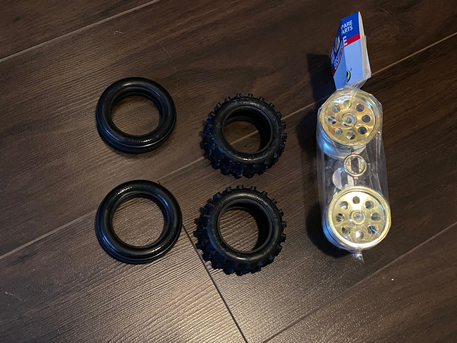 Nieuwe Tamiya Fox, Novafox banden en velgen, Hobby en Vrije tijd, Elektro, Auto offroad, Nieuw, Ophalen of Verzenden