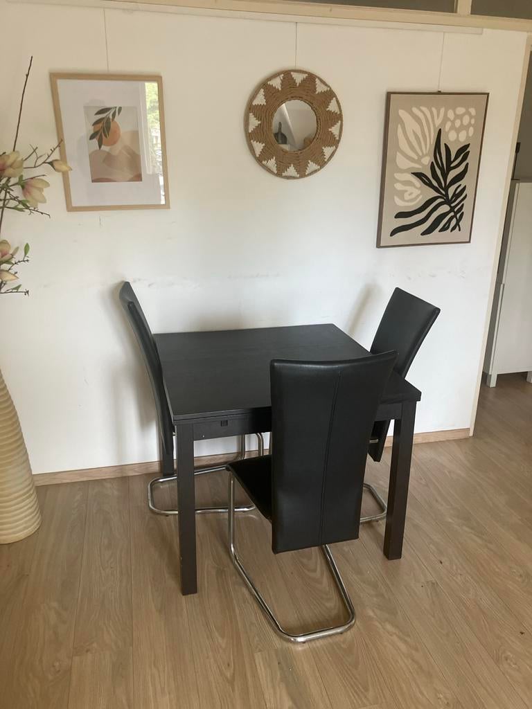 Eettafel met 3 stoelen - Zwart, modern design, Ophalen of Verzenden, Zo goed als nieuw