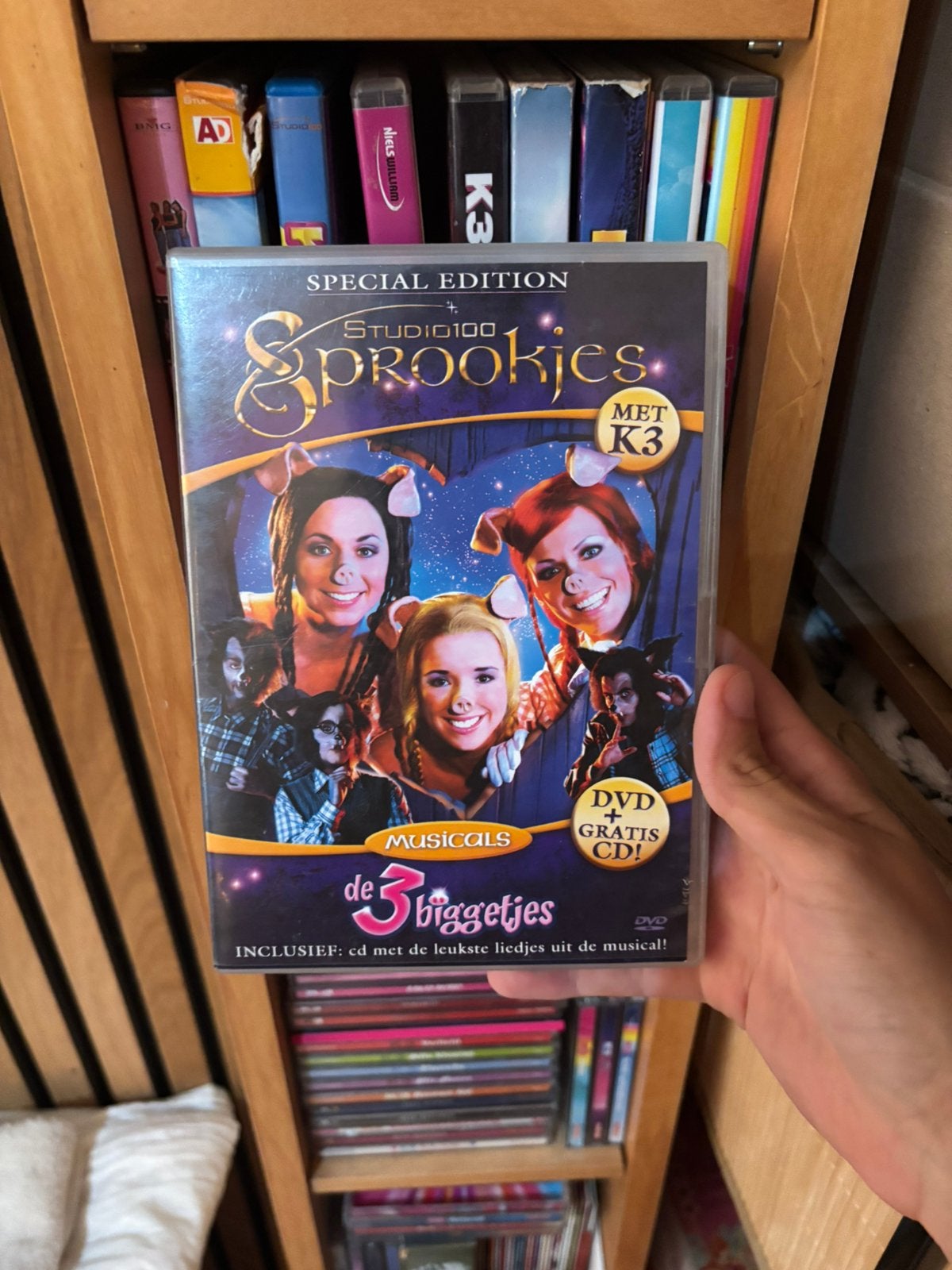 K3 dvd de 3 biggetjes special edition, Alle leeftijden, Ophalen of Verzenden, Zo goed als nieuw, Stand-up of Theatershow
