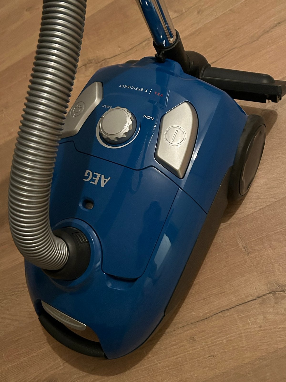 AEG VX4 X Efficiency Sledestofzuiger - Blauw, Gebruikt, Sledestofzuiger, Regelbare zuigkracht, AEG