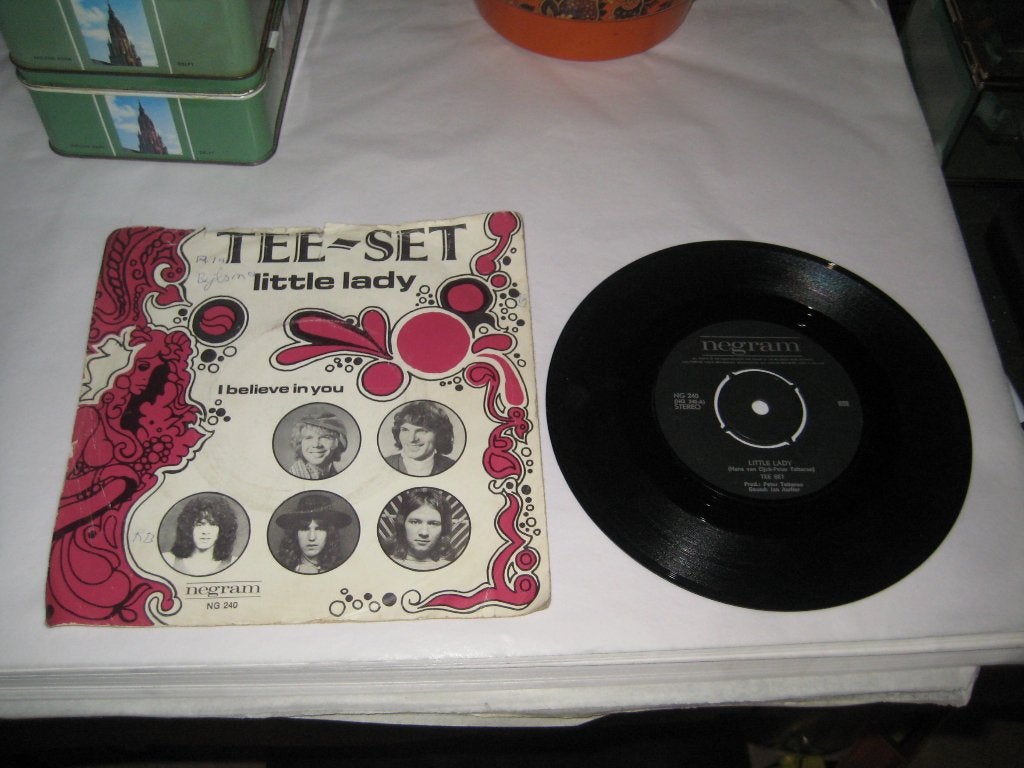 plaat single tee-set (negram ng24), Cd's en Dvd's, Ophalen of Verzenden, Gebruikt, Pop