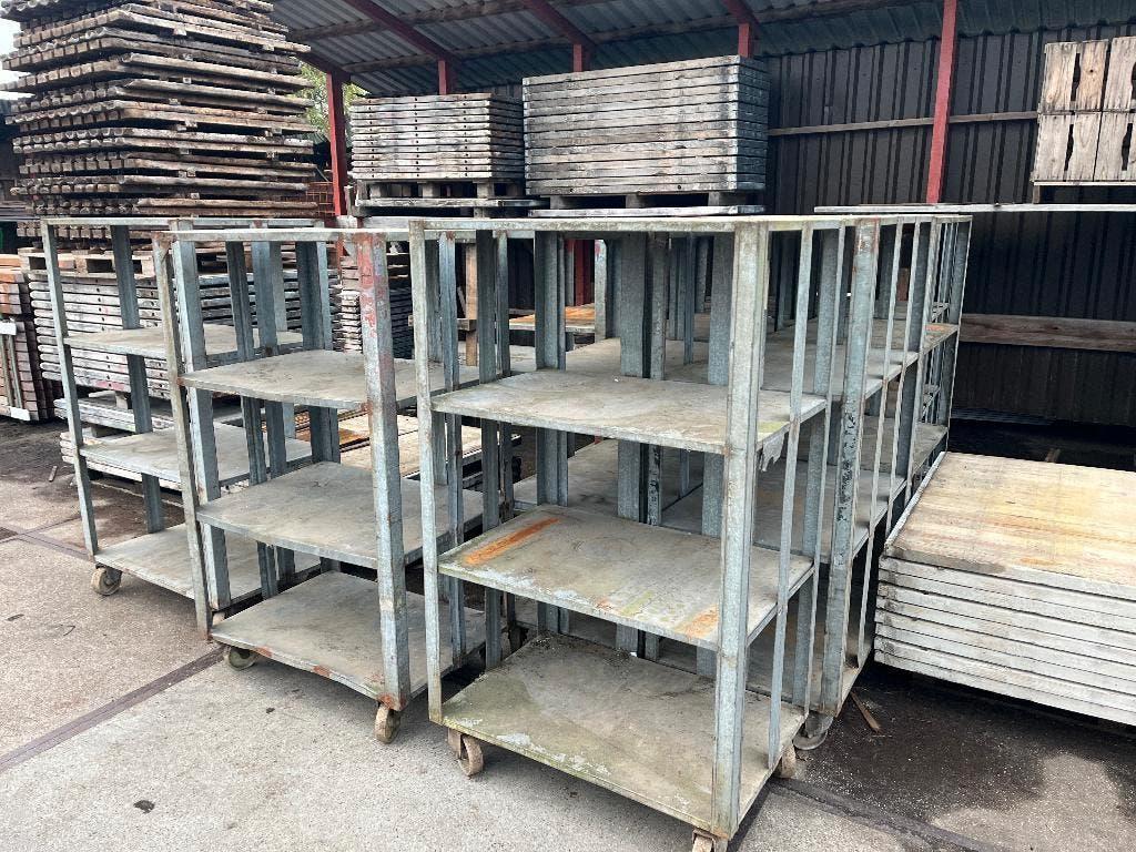 Zinken karren , openhaardhout , opslaghok , INDUSTRIEEL ZINK, Ophalen, Gebruikt
