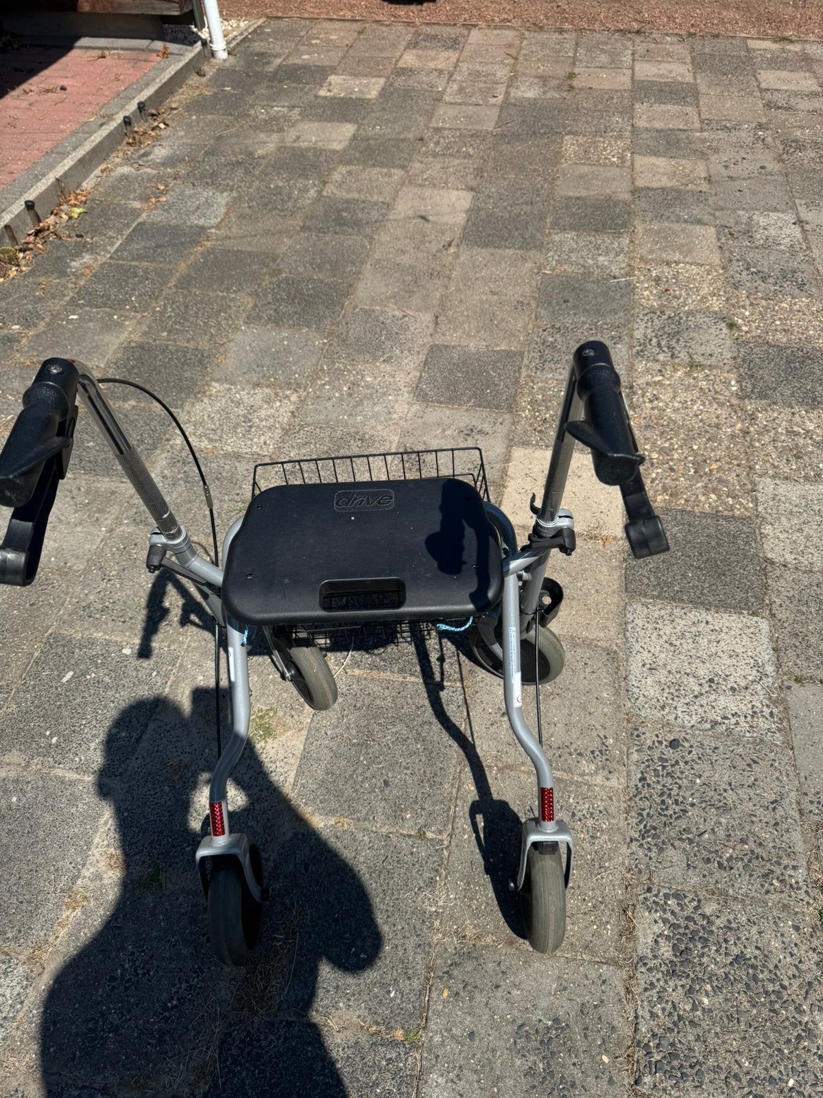 Rollator, Ophalen of Verzenden, Zo goed als nieuw, Duwrolstoel