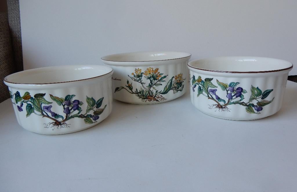 Villeroy en Boch Botanica Vilbofour ovenschalen., Keramiek, Ophalen of Verzenden, Overige stijlen, Schaal of Schalen