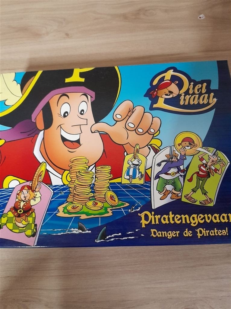 Piet piraat - piratengevaar - s1374, Hobby en Vrije tijd, Verzenden, Zo goed als nieuw