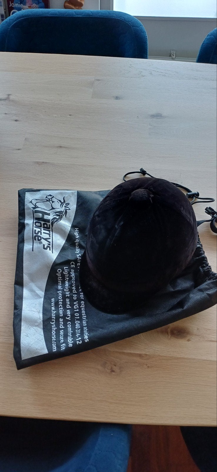 Cap maat 7/57 cm, Dieren en Toebehoren, Paarden en Pony's | Overige Paardenspullen, Ophalen, Gebruikt, Dressuur