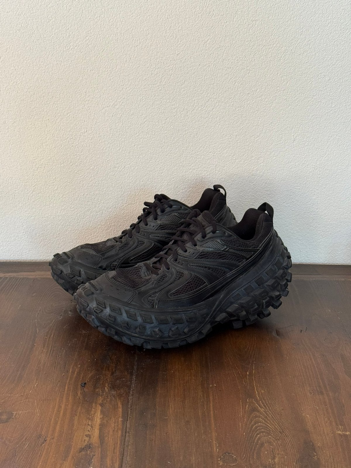 Balenciaga Defender, Zwart, Ophalen of Verzenden, Sneakers of Gympen, Zo goed als nieuw
