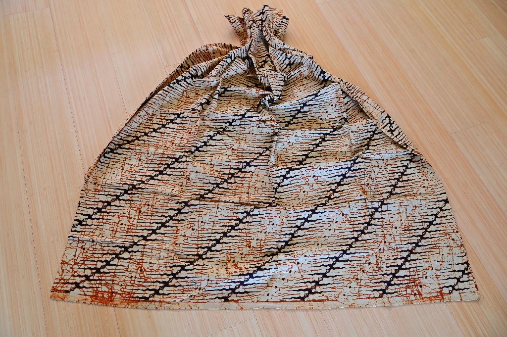 batik kain panjang Java parang rusak motief Indonesie Indie, Hobby en Vrije tijd, Stoffen en Lappen, Overige kleuren, Ophalen of Verzenden
