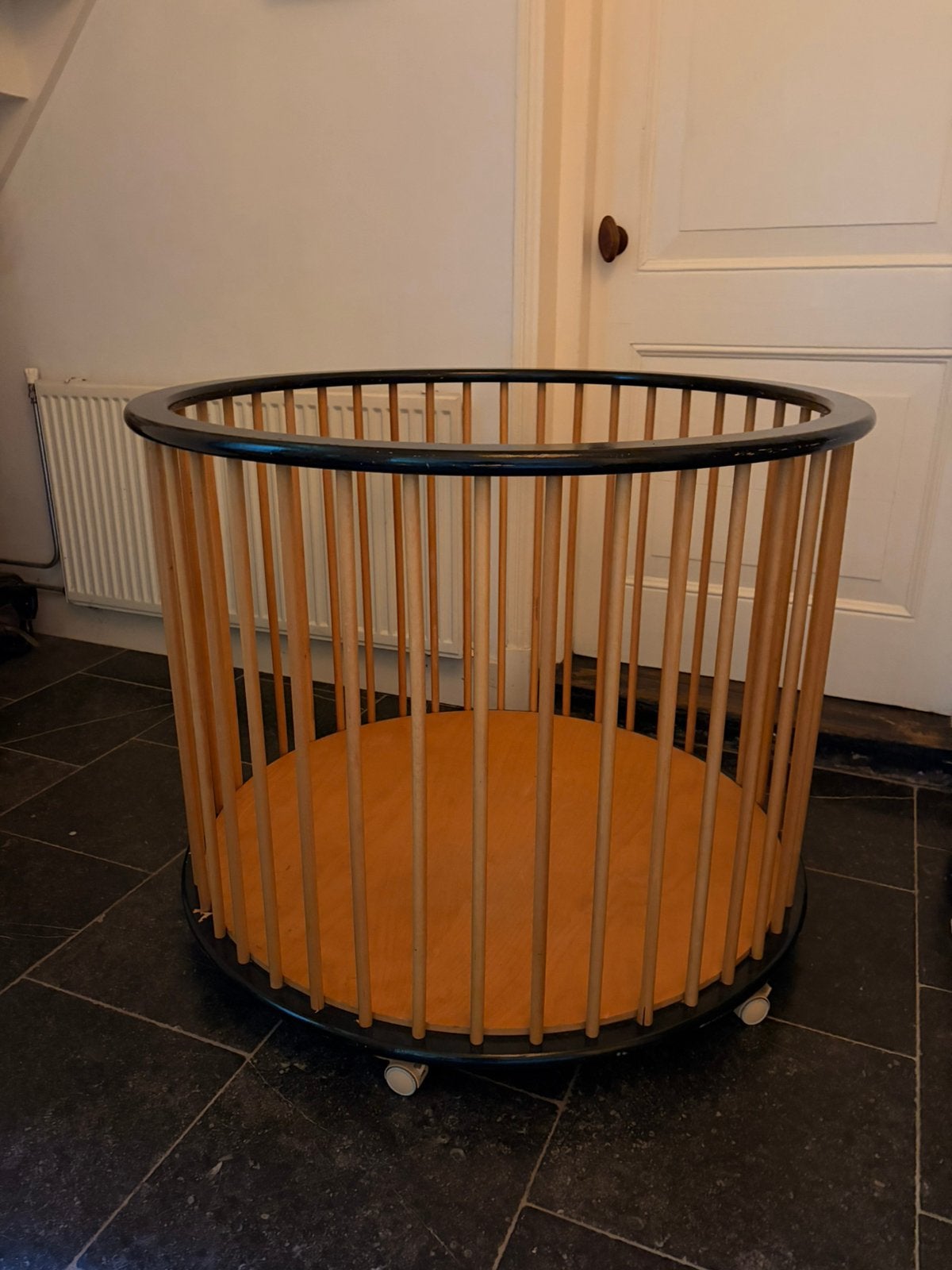 Bopita - Houten ronde box op wieltjes, Kinderen en Baby's, Ophalen, Zo goed als nieuw, Rond, Wieltjes