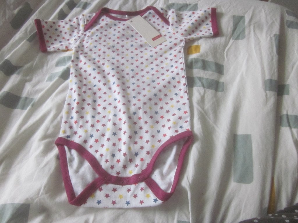 Nw wit/paars rompertje met gekleurde sterretjes Name It 92, Kinderen en Baby's, Kinderkleding | Maat 92, Nacht- of Onderkleding