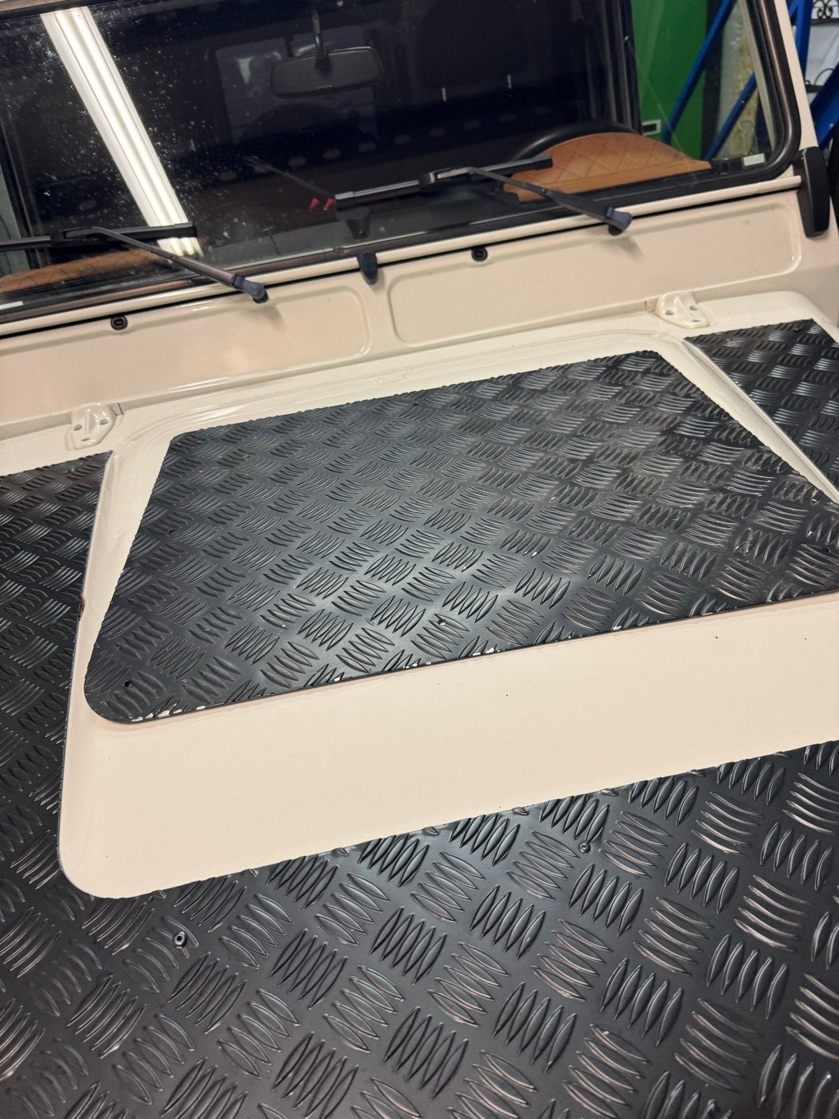 Wingprotector traanplaat motorkap Land Rover Defender TD4, Auto-onderdelen, Ophalen of Verzenden, Gebruikt, Land Rover