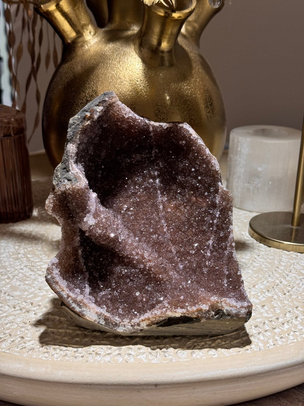 Amethist Geode Cut Base Uruguay 1,6KG Shooting Comet, Ophalen, Mineraal
