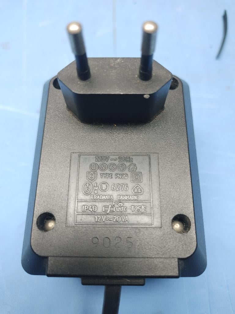 Stroom Adapter lader 12volt 20VA wisselspanning, Ophalen of Verzenden, Zo goed als nieuw
