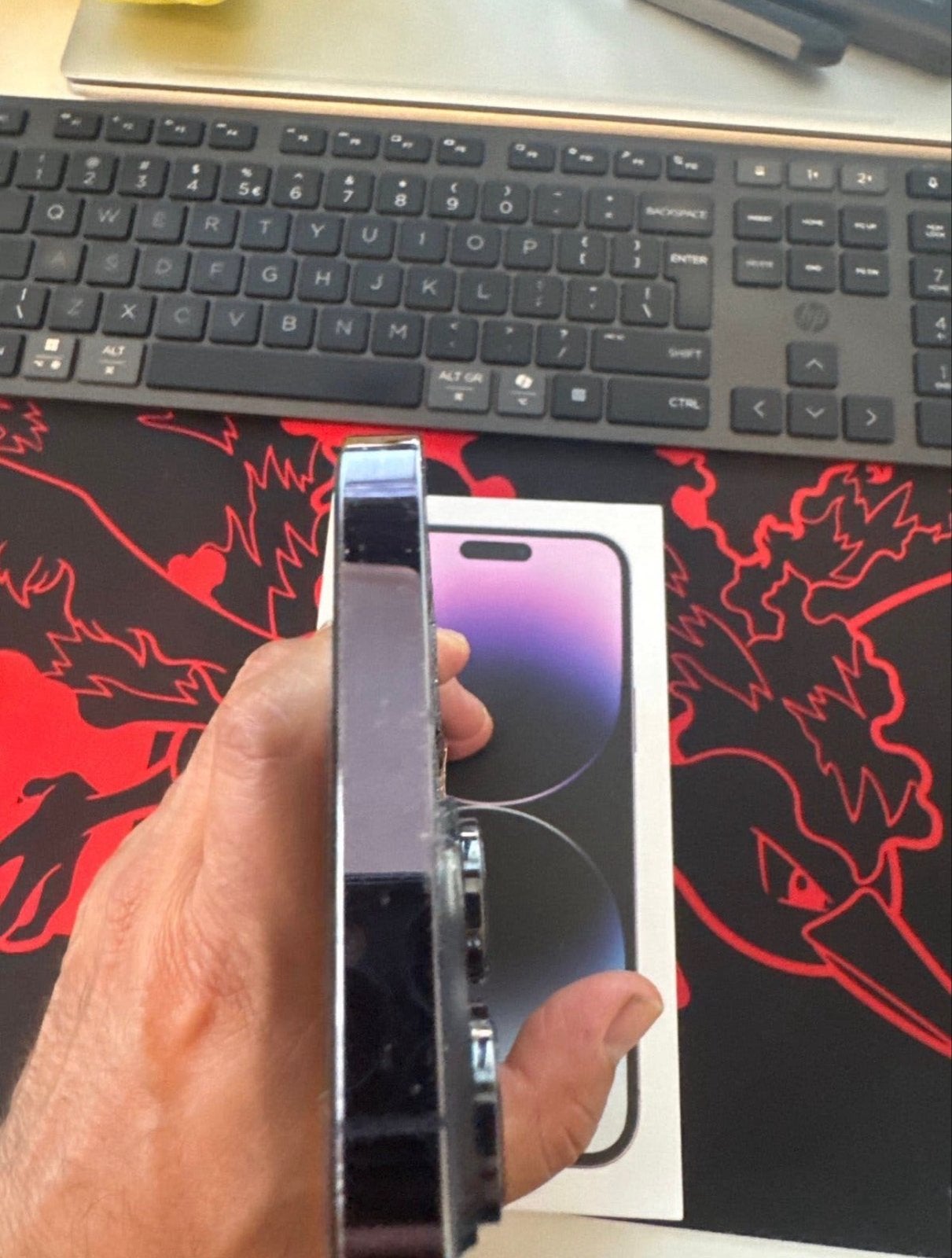 Foto 6 van iPhone 14 Pro Max - Werkt perfect, scherm krasvrij