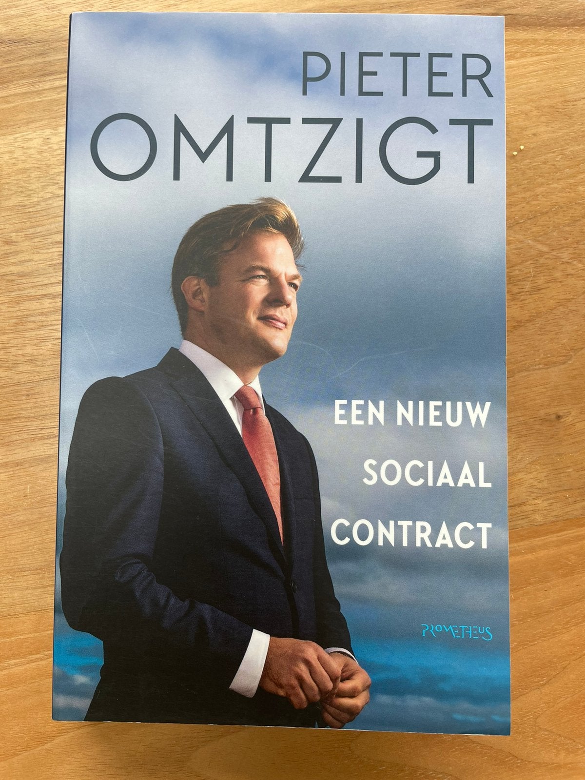 Een nieuw sociaal contract, door Pieter Omtzigt, Boeken, Ophalen of Verzenden, Zo goed als nieuw, Politiek en Staatkunde, Nederland